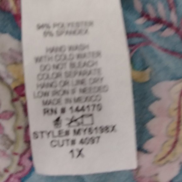 NEW Exclusive One 3/4 sleeve blouse 1X 2X 3X - Picture 7 of 8